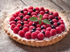 fresh raspberry tart